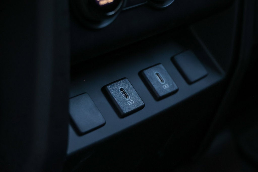 2026 Land Rover Defender 110 OCTA