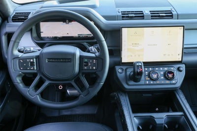 2026 Land Rover Defender 110 OCTA