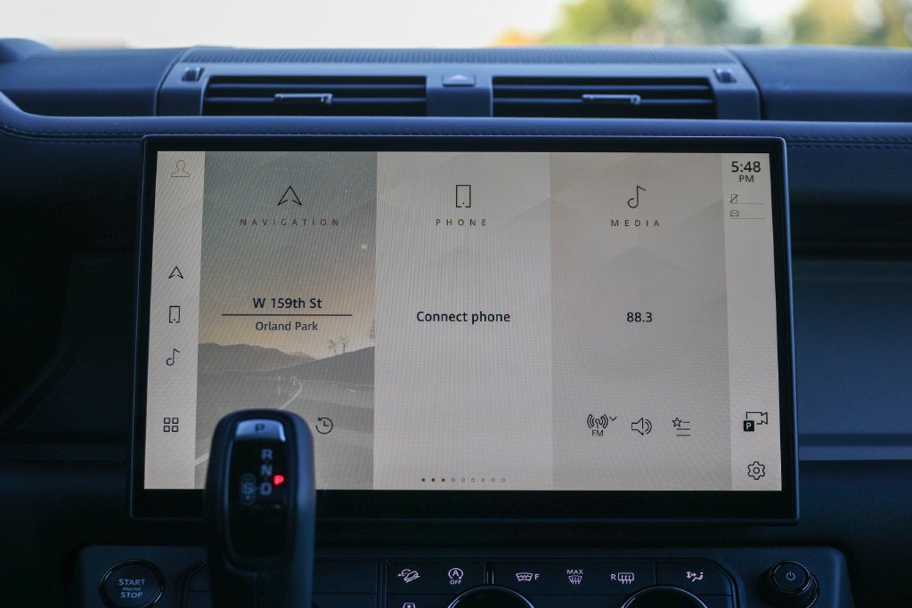 2026 Land Rover Defender 110 OCTA
