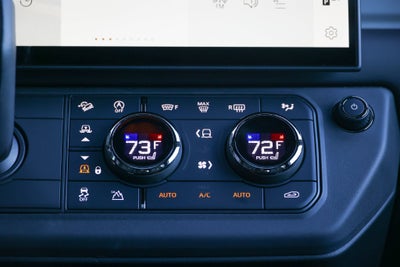 2026 Land Rover Defender 110 OCTA
