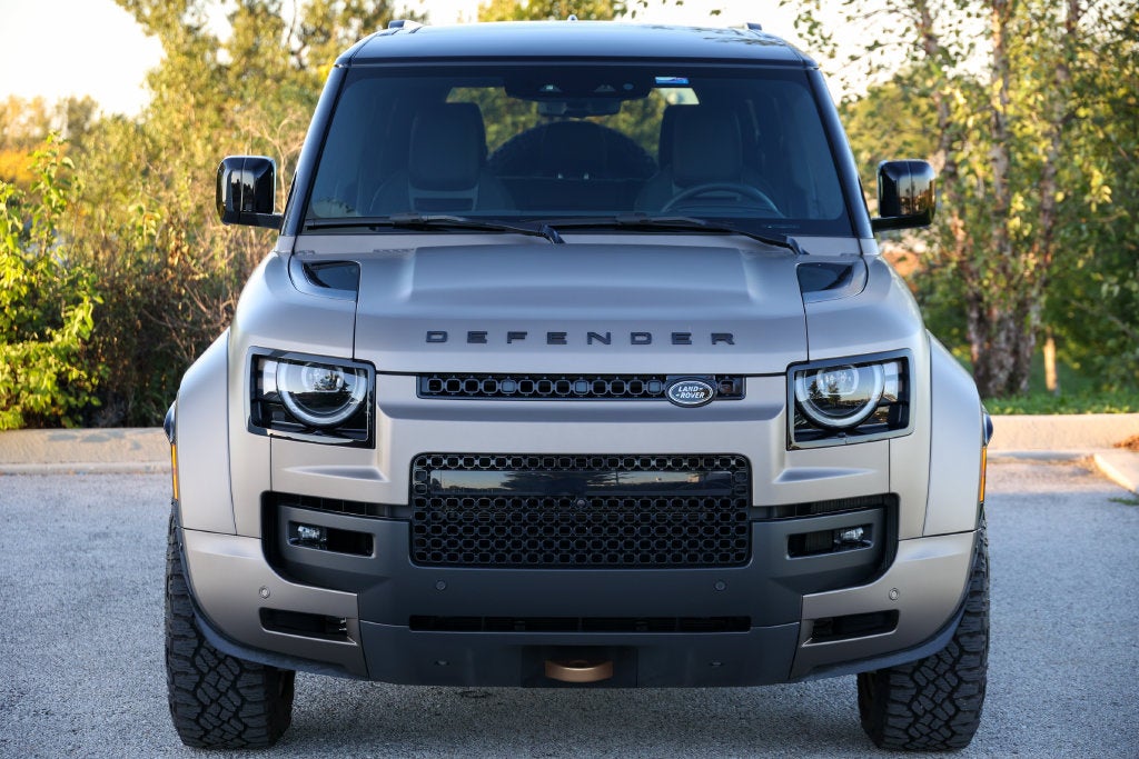 2026 Land Rover Defender 110 OCTA