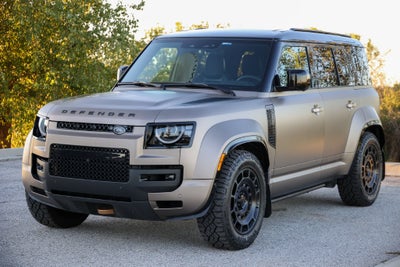 2026 Land Rover Defender 110 OCTA