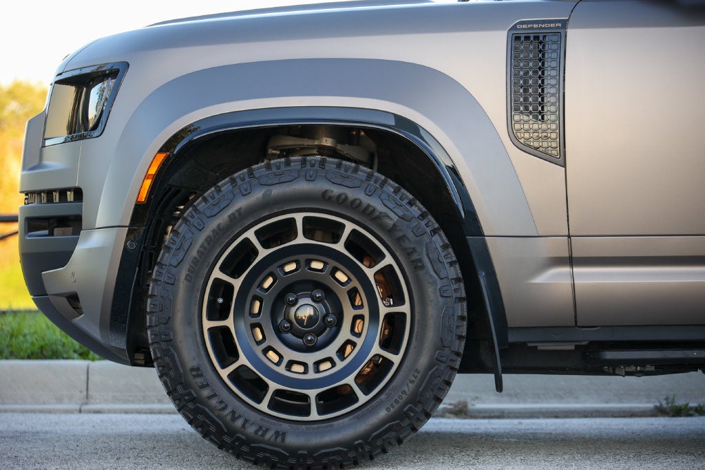 2026 Land Rover Defender 110 OCTA