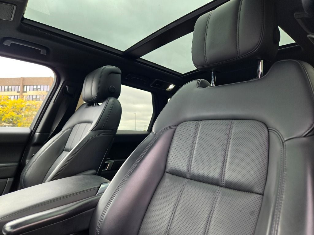 2022 Land Rover Range Rover Sport HSE Silver Edition