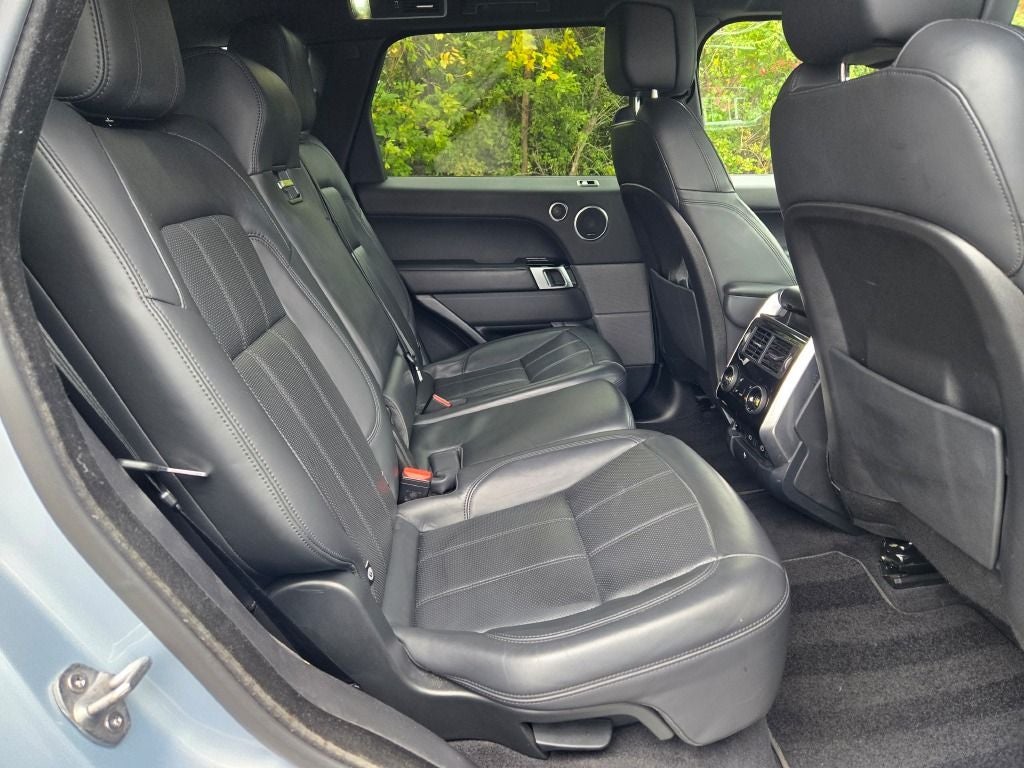 2022 Land Rover Range Rover Sport HSE Silver Edition