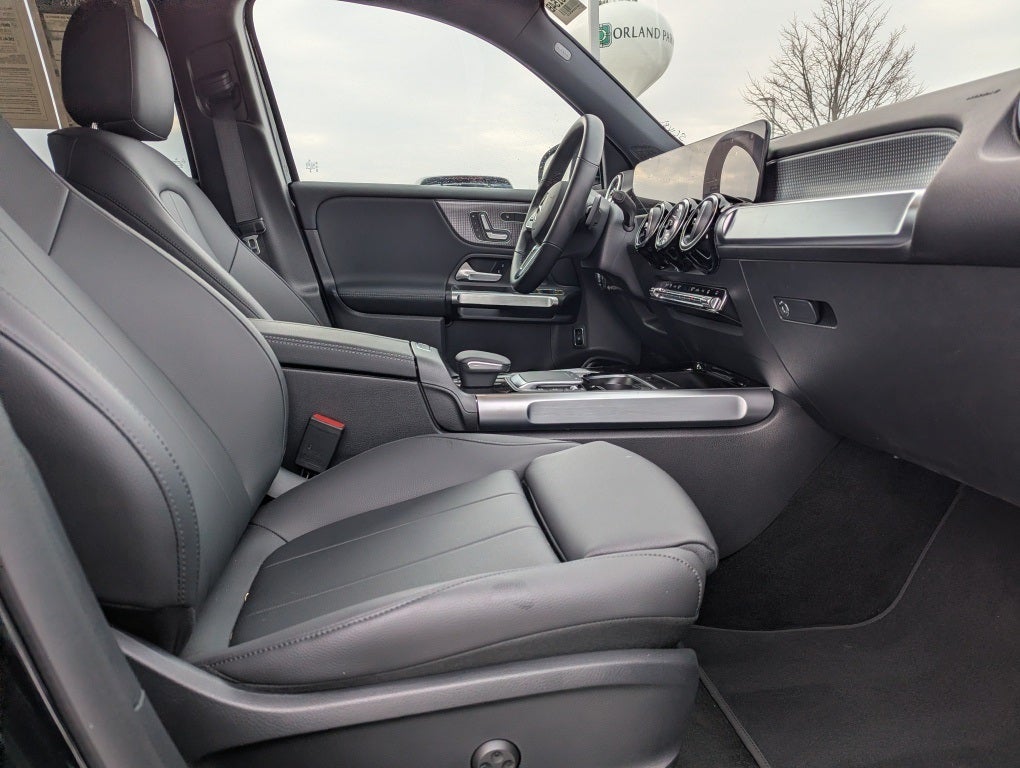 2023 Mercedes-Benz EQB 300 4MATIC®