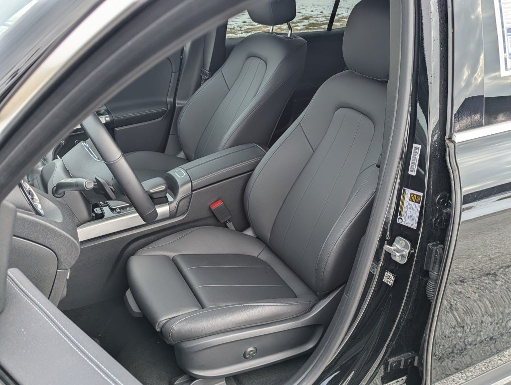 2023 Mercedes-Benz EQB 300 4MATIC®