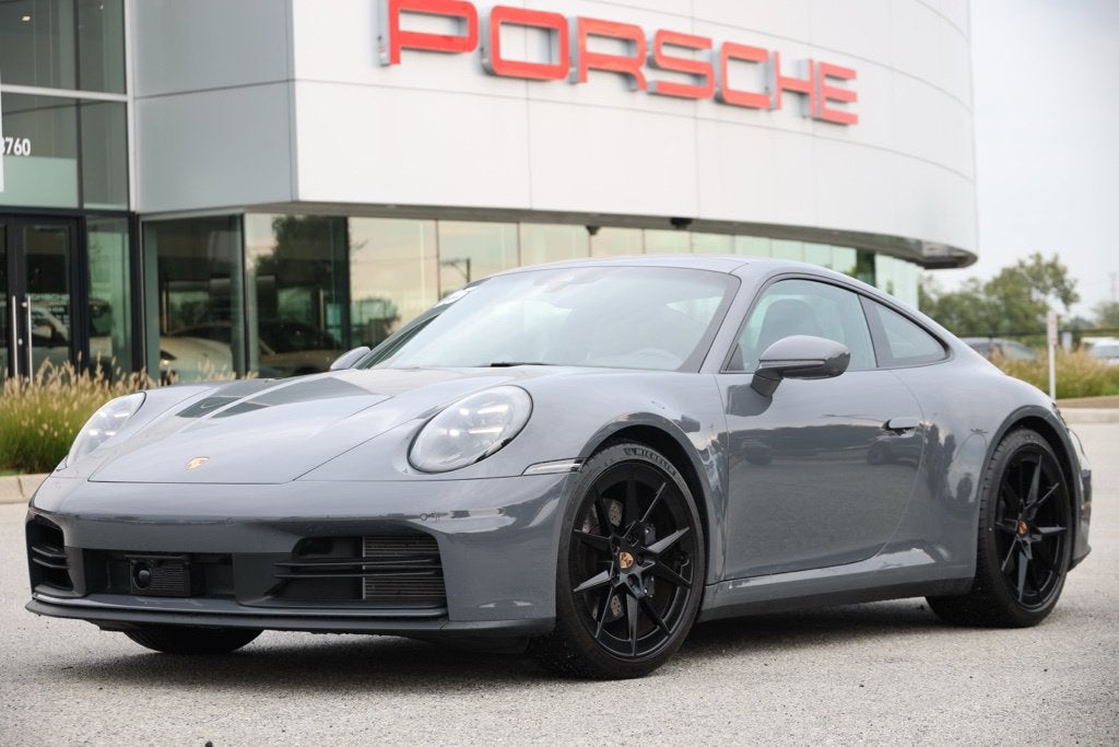 2025 Porsche 911 Base