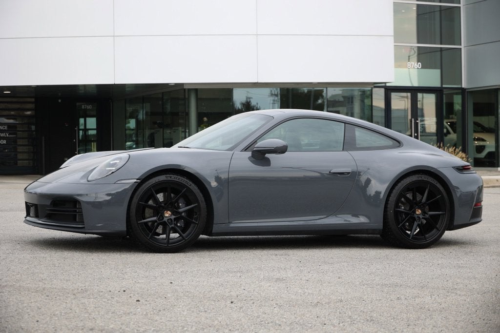 2025 Porsche 911 Base