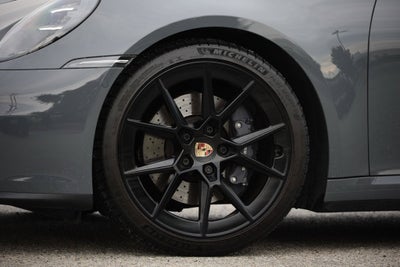 2025 Porsche 911 Base