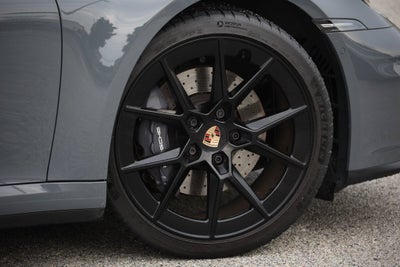 2025 Porsche 911 Base