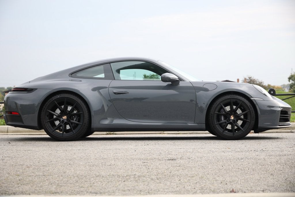 2025 Porsche 911 Base