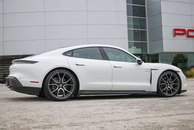 2026 Porsche Taycan 4