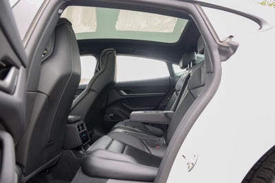 2026 Porsche Taycan 4