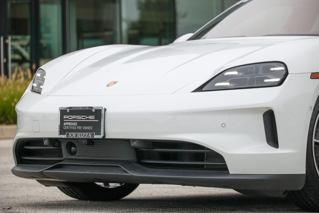 2026 Porsche Taycan 4