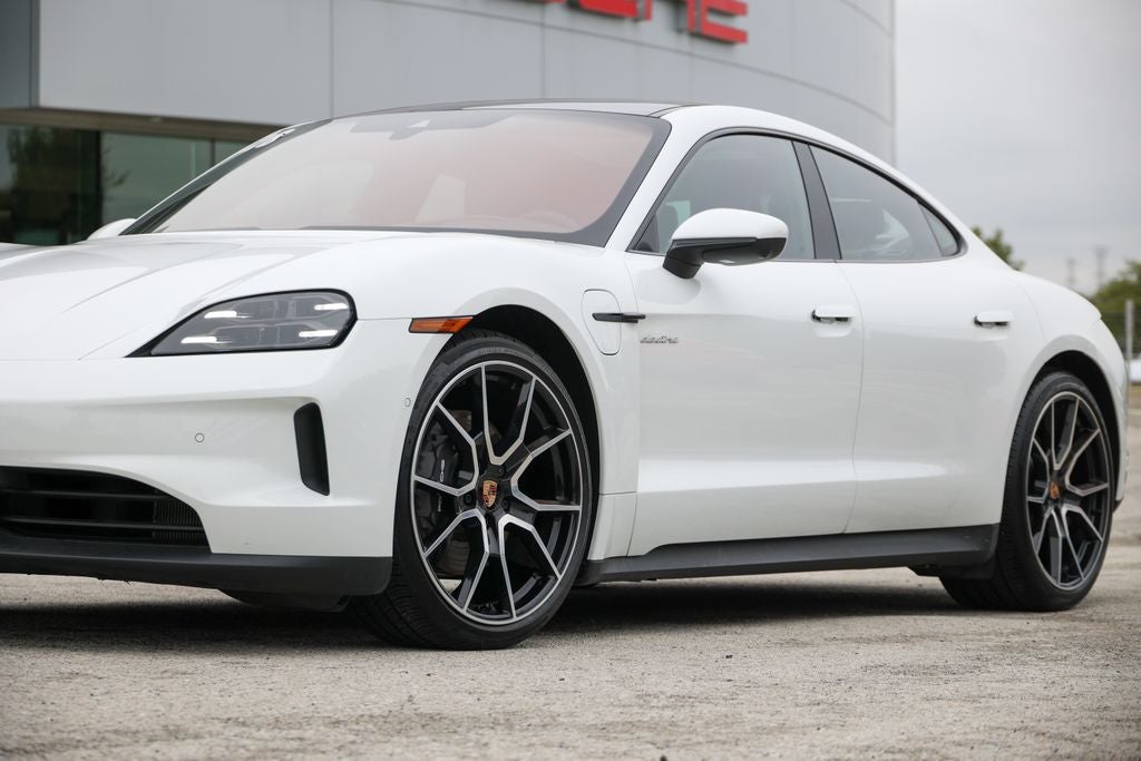 2026 Porsche Taycan 4