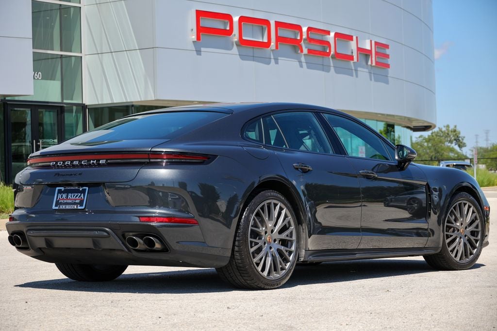 2025 Porsche Panamera 4