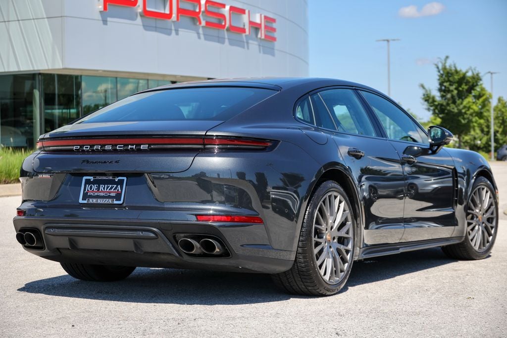 2025 Porsche Panamera 4