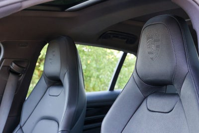2025 Porsche Panamera 4