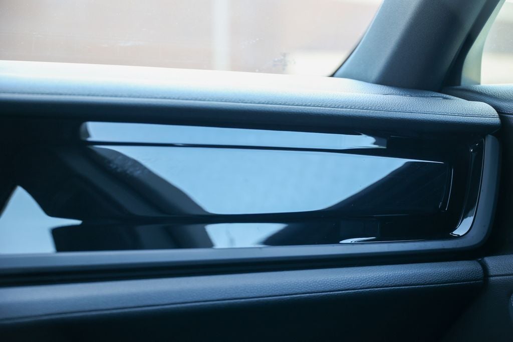 2025 Porsche Panamera 4