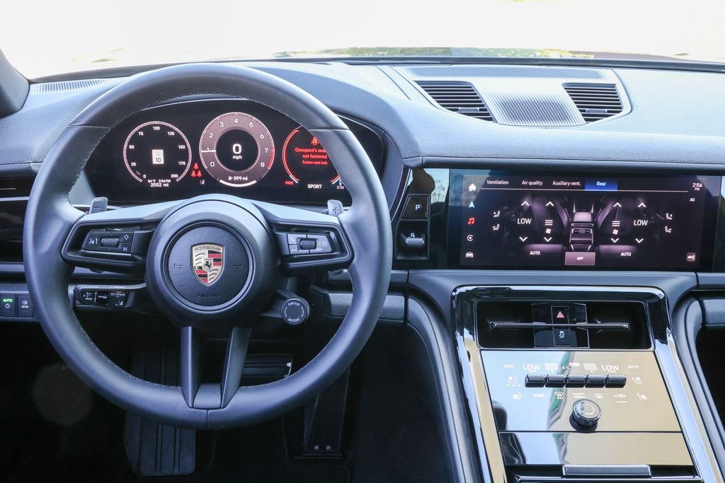 2025 Porsche Panamera 4