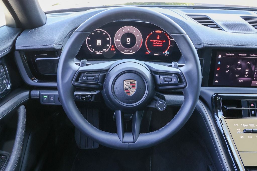 2025 Porsche Panamera 4