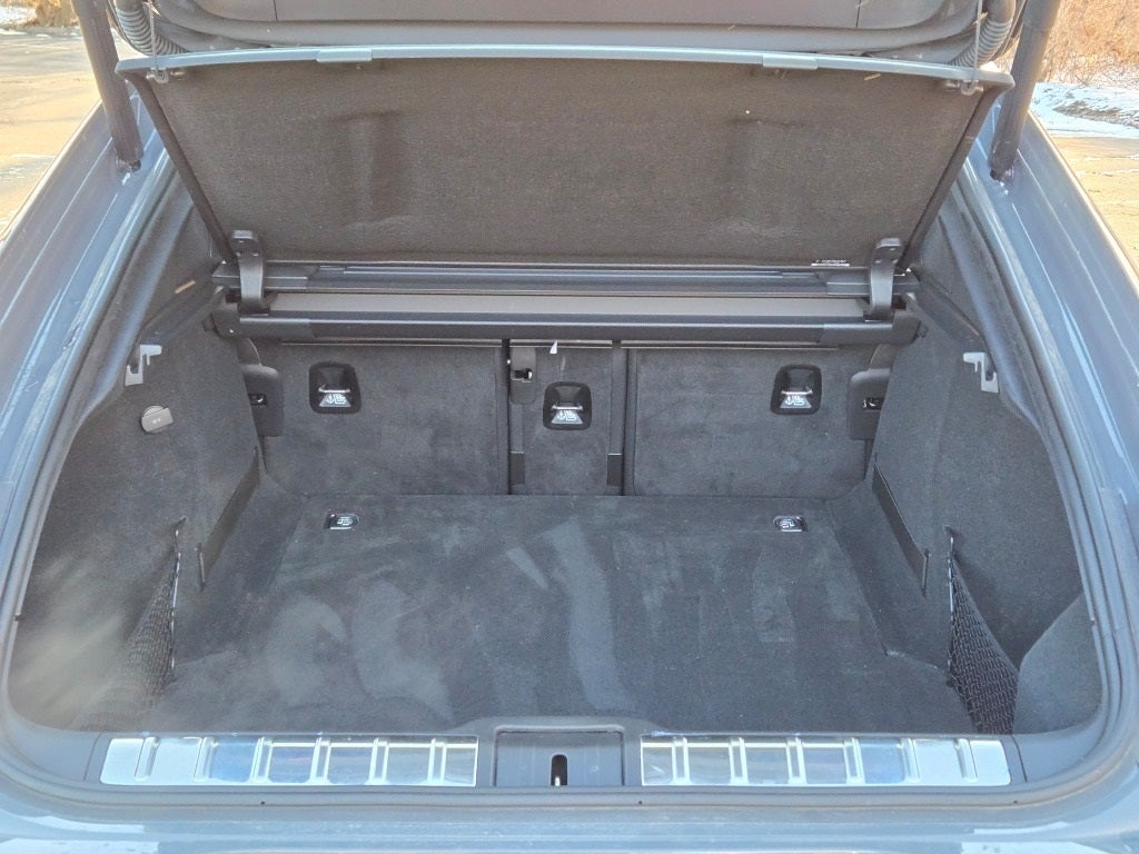 2025 Porsche Panamera 4