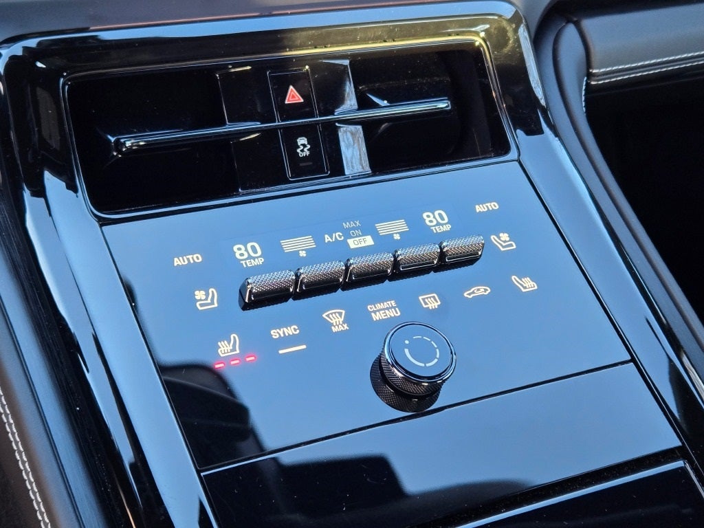 2025 Porsche Panamera 4