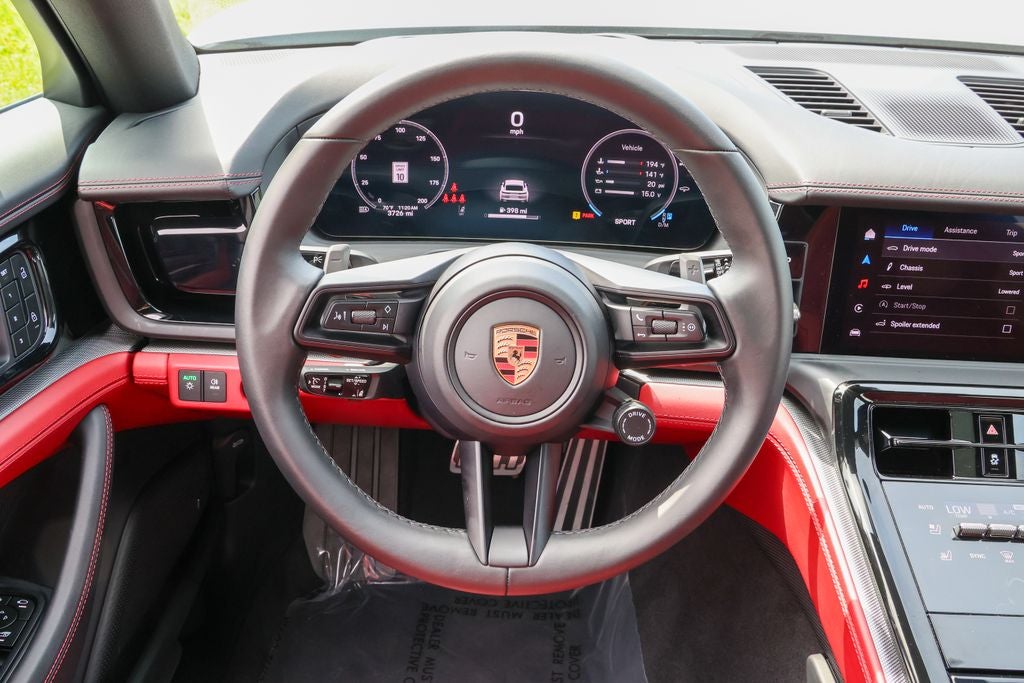 2025 Porsche Panamera 4