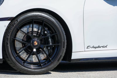 2026 Porsche 911 Carrera GTS