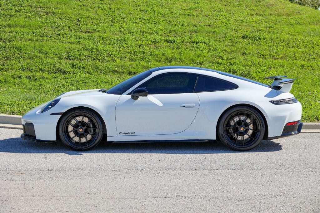2026 Porsche 911 Carrera GTS