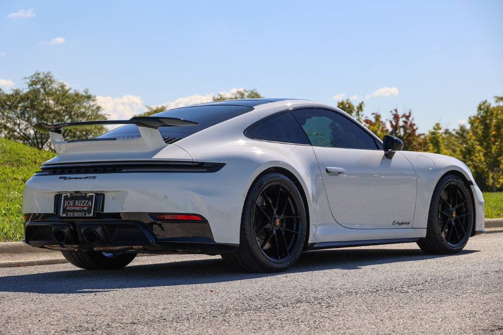 2026 Porsche 911 Carrera GTS