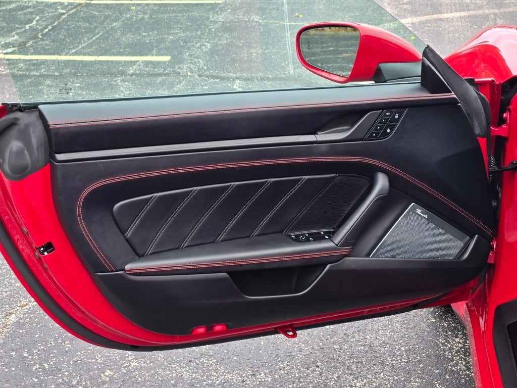 2024 Porsche 911 Carrera 4 GTS