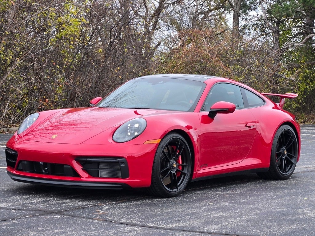 2024 Porsche 911 Carrera 4 GTS