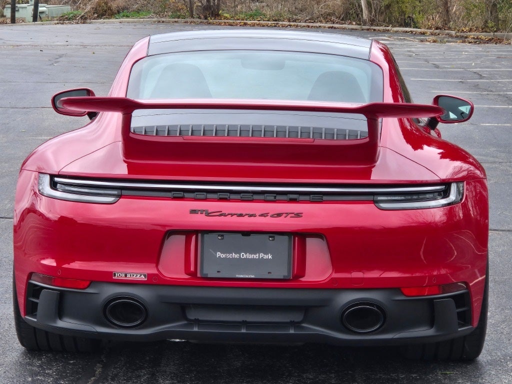 2024 Porsche 911 Carrera 4 GTS