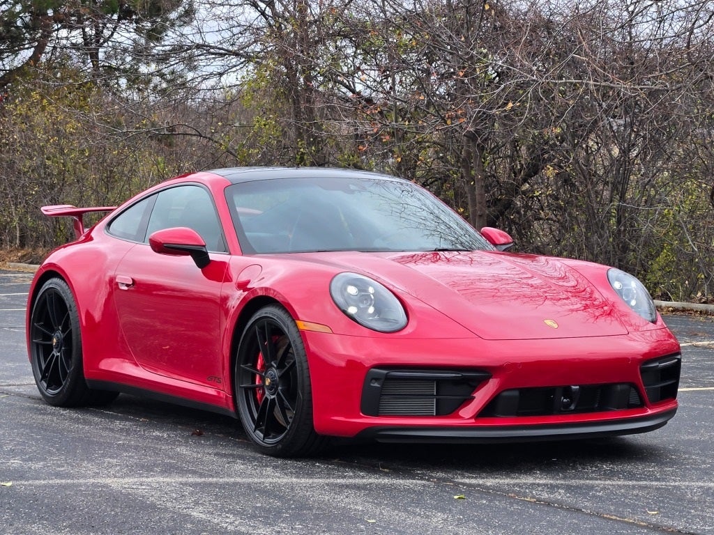 2024 Porsche 911 Carrera 4 GTS