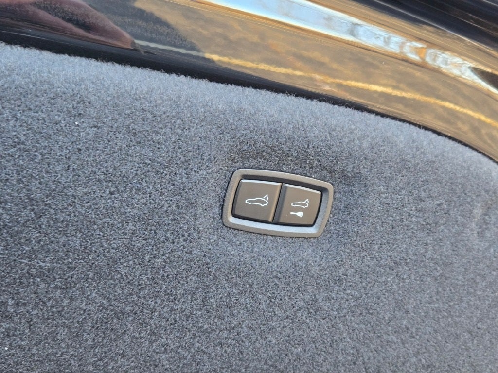 2025 Porsche Taycan 4S