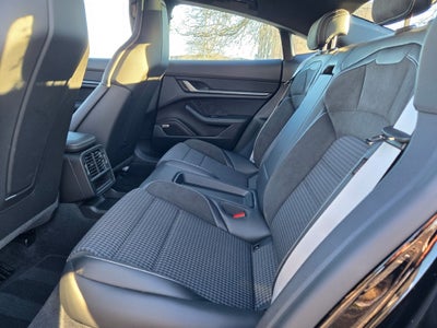 2025 Porsche Taycan 4S