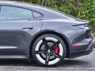 2025 Porsche Taycan 4S