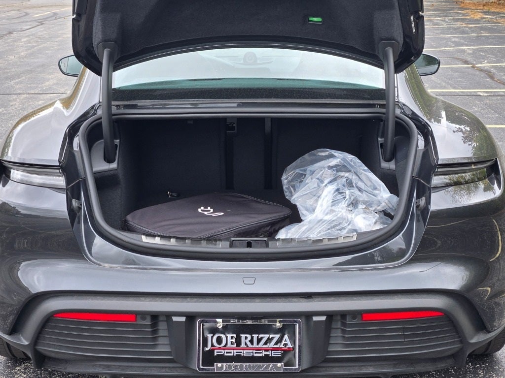 2025 Porsche Taycan 4S