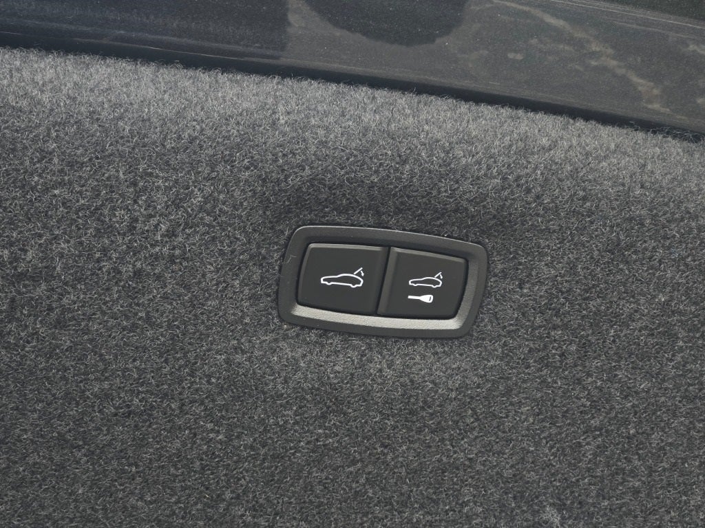 2025 Porsche Taycan 4S