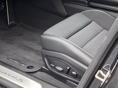 2025 Porsche Taycan 4S