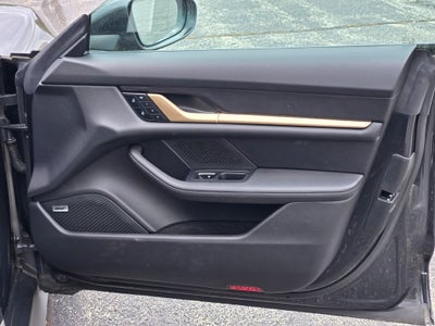 2025 Porsche Taycan 4S