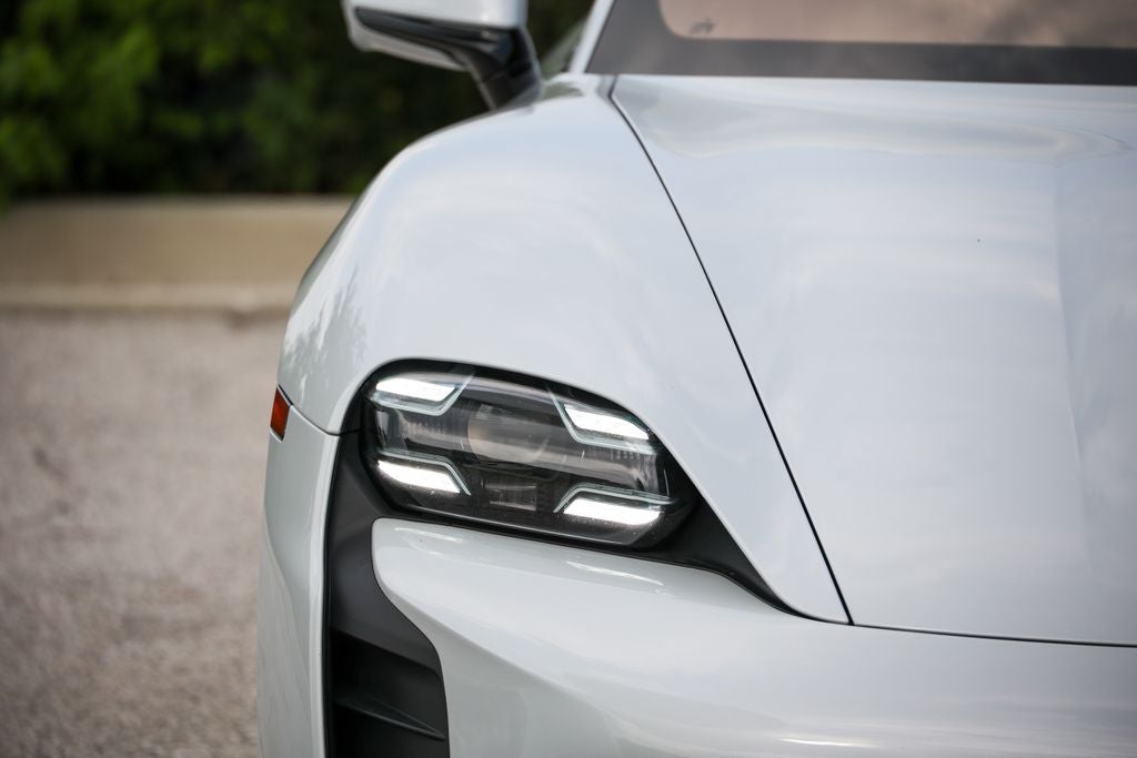 2021 Porsche Taycan Base