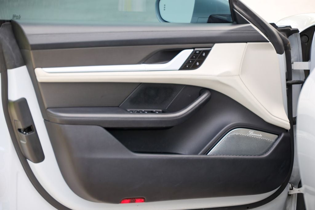 2021 Porsche Taycan Base