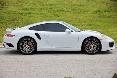 2018 Porsche 911 Turbo