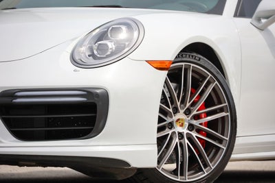 2018 Porsche 911 Turbo