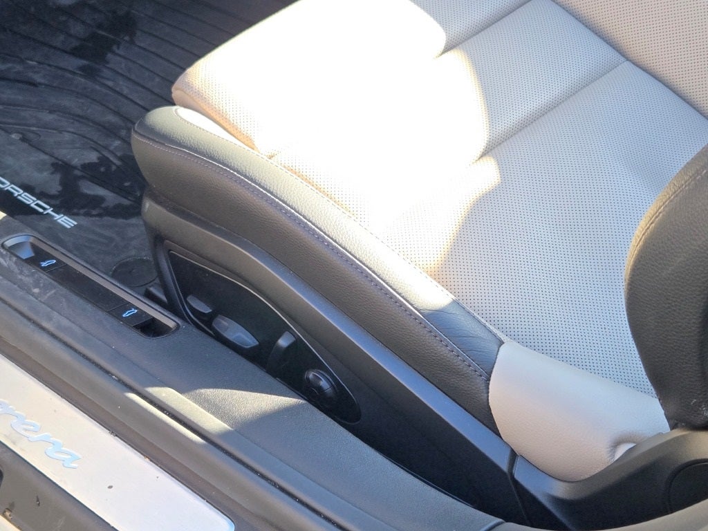 2025 Porsche 911 Base