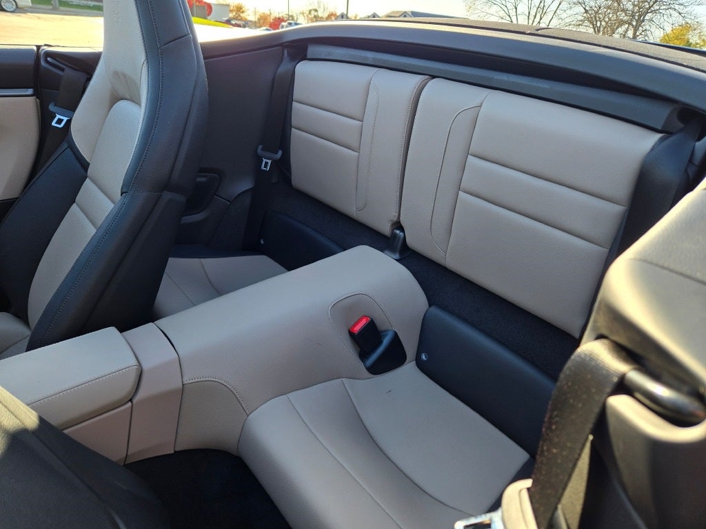 2025 Porsche 911 Base