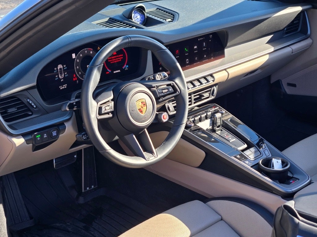 2025 Porsche 911 Base